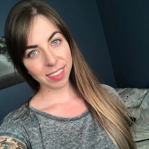 Meet your Posher, Lauren